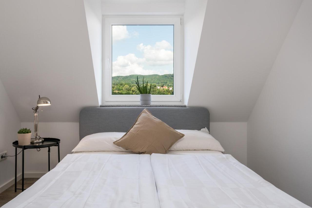 Cassel Lofts - Stilvolles Loft Im Gruenen Mit Balkon Nahe Vw-Werk Kassel Exterior foto